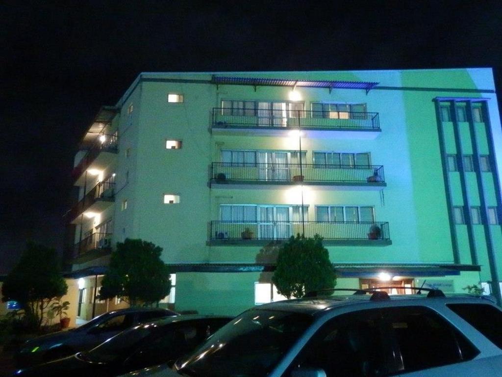 Blue Lodge Hotel Lagos Eksteriør bilde